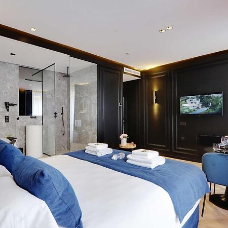 باريس Couples Getaway Unit With Jacuzzi - City Center المظهر الخارجي الصورة